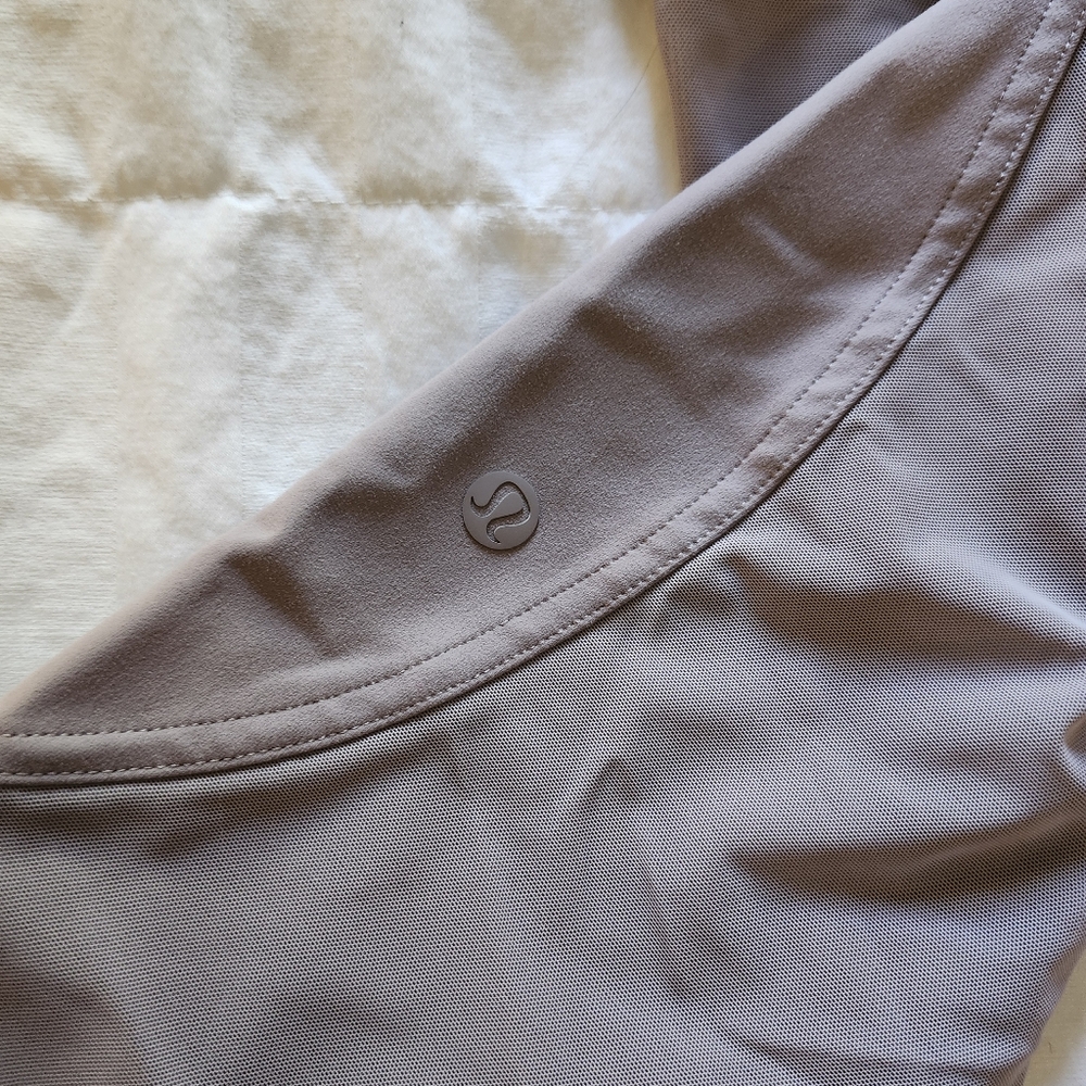Lululemon Athletica All The Right Places Lavender Crop - Picture 6 of 6